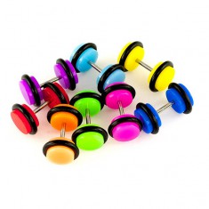 fake-plug-do-ucha-akrylovy